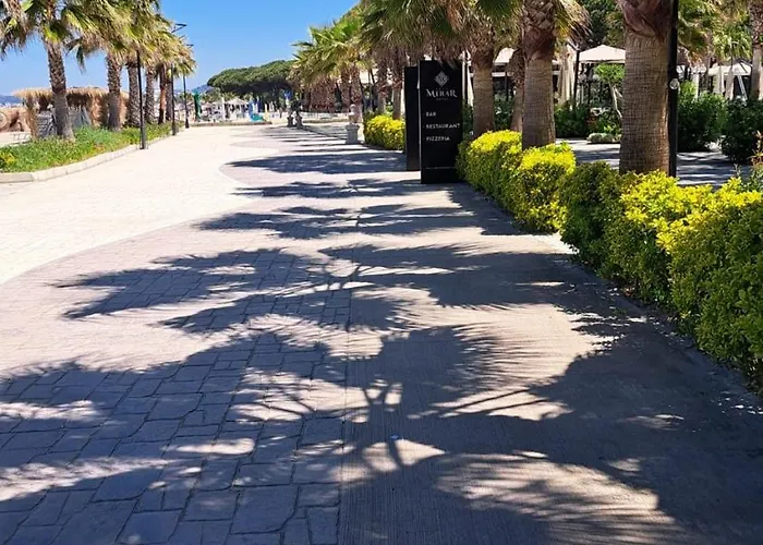 Сasa de vacaciones Seasons 2, Kompleksi Dielli Golem (Tirana)