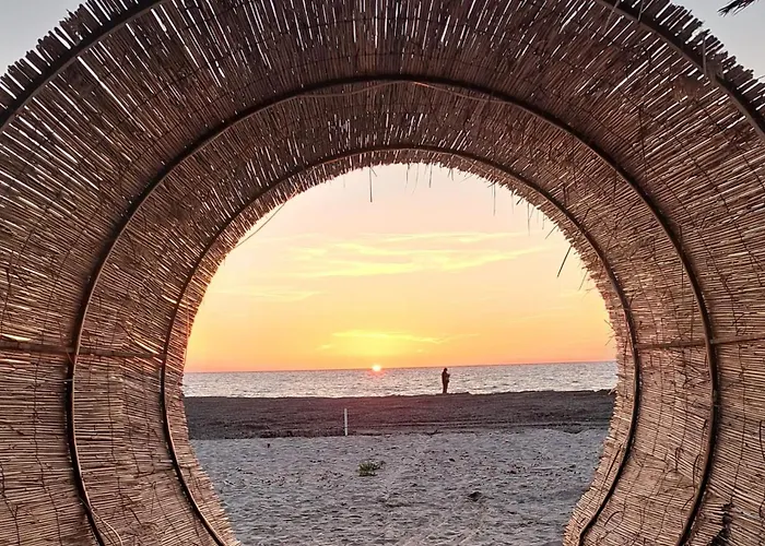 Seasons 2, Kompleksi Dielli Сasa de vacaciones Golem (Tirana)